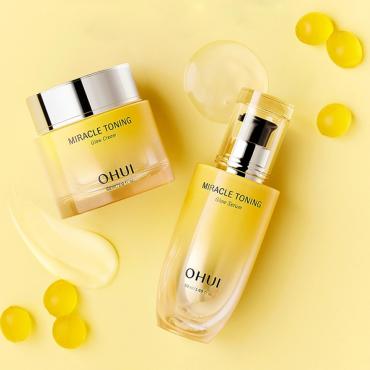 7月〈4+3品特惠組〉OHUI > 澄亮煥白(2精+2霜) 二件組