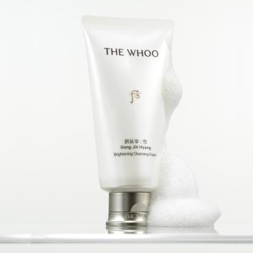 3月〈我是新品〉后 > 雪白洗顏乳 180ml